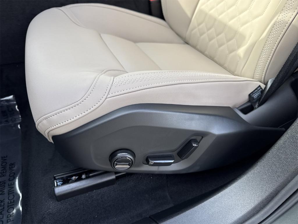 new 2026 Volvo XC60 car, priced at $58,785