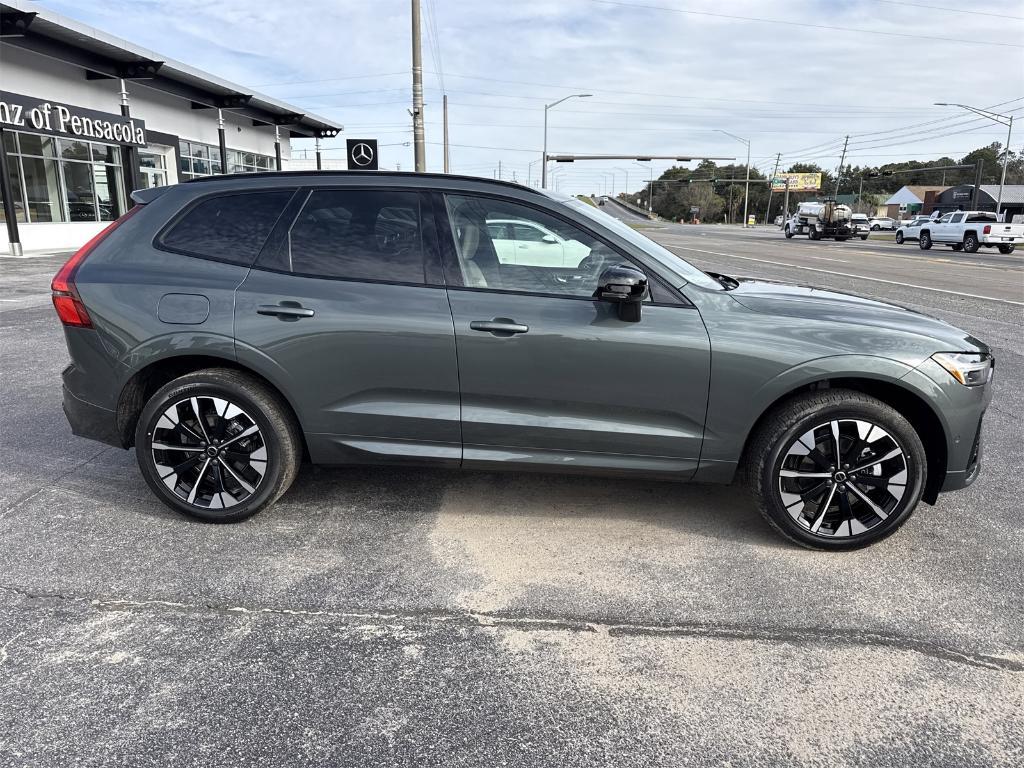 new 2026 Volvo XC60 car, priced at $58,785
