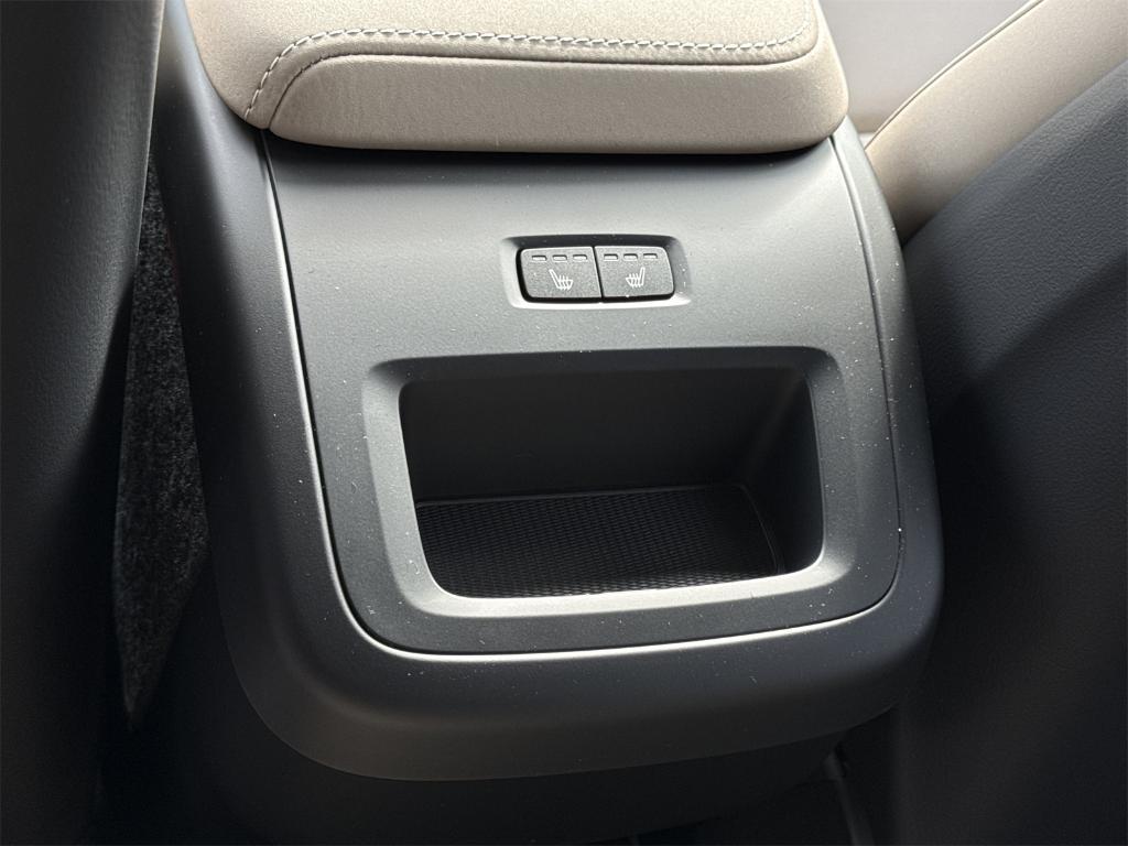 new 2026 Volvo XC60 car, priced at $58,785