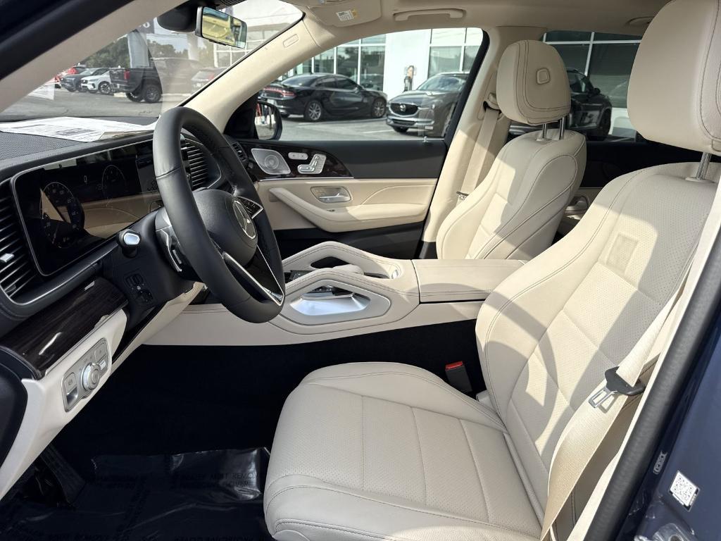new 2026 Mercedes-Benz GLE 450 car, priced at $81,370