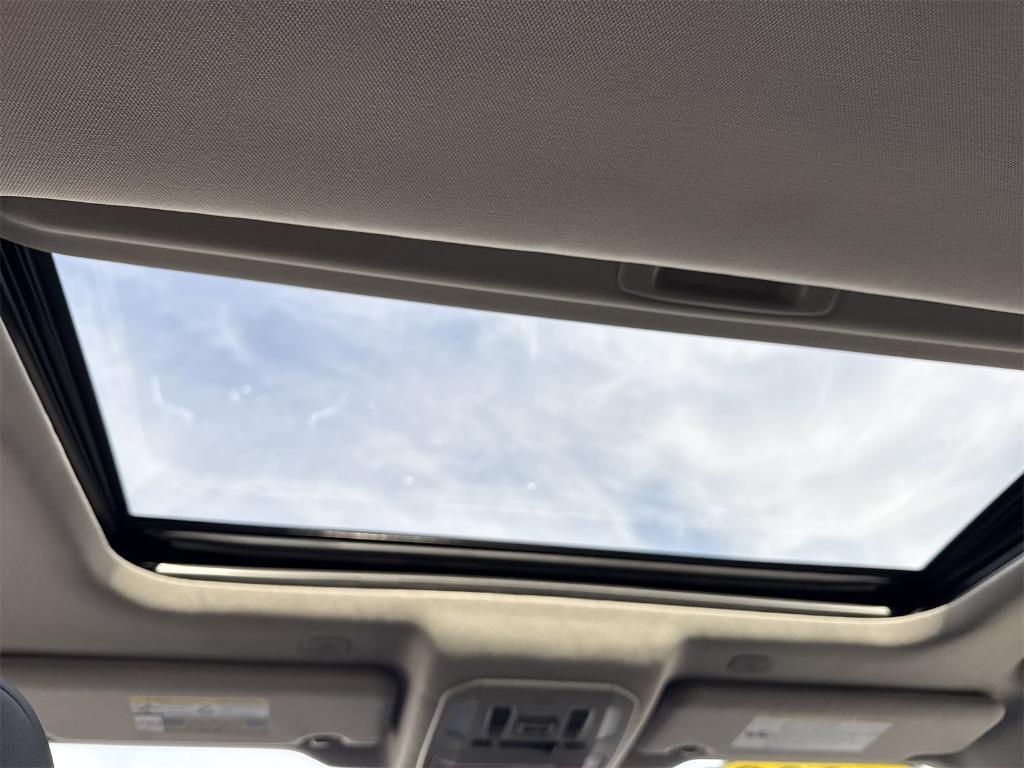 used 2023 Toyota Highlander car, priced at $36,192