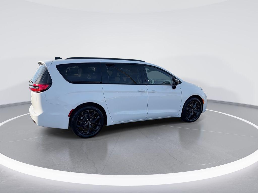 new 2026 Chrysler Pacifica car, priced at $47,598