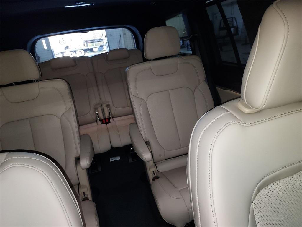 new 2025 Jeep Grand Cherokee L car, priced at $51,947