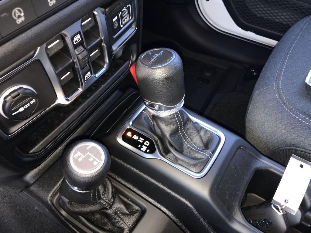 new 2026 Jeep Gladiator car, priced at $48,364