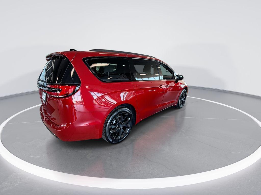 new 2026 Chrysler Pacifica car, priced at $47,595