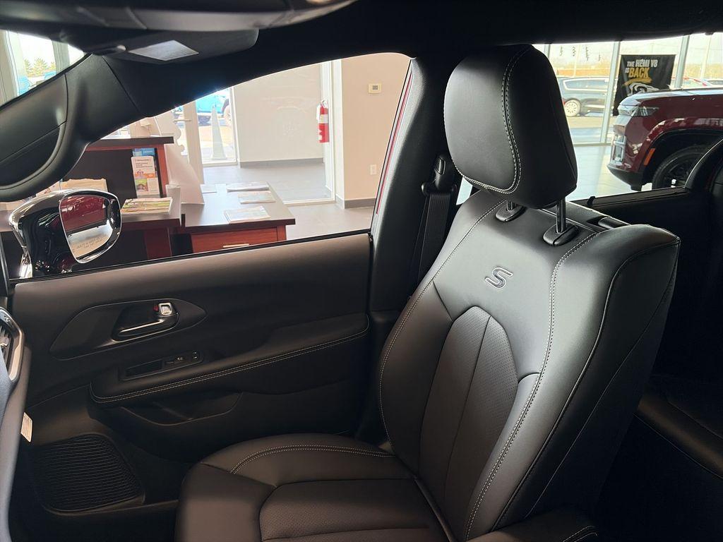 new 2026 Chrysler Pacifica car, priced at $47,595
