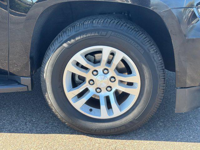 used 2019 Chevrolet Suburban car, priced at $9,999