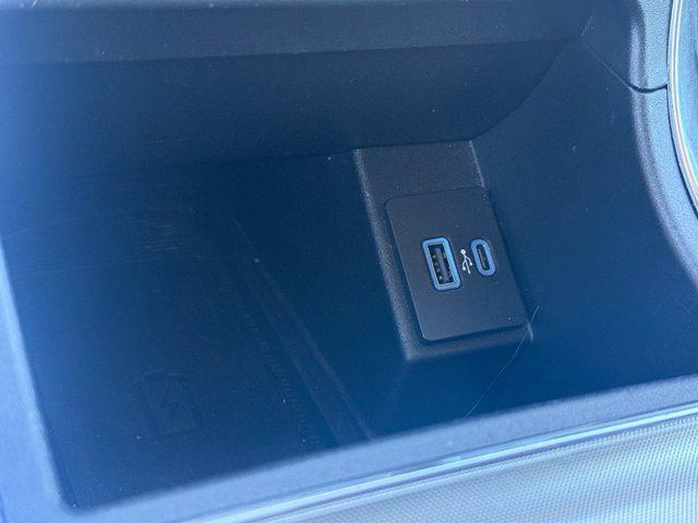 used 2024 Ford Edge car, priced at $22,499