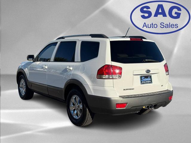 used 2009 Kia Borrego car, priced at $5,999