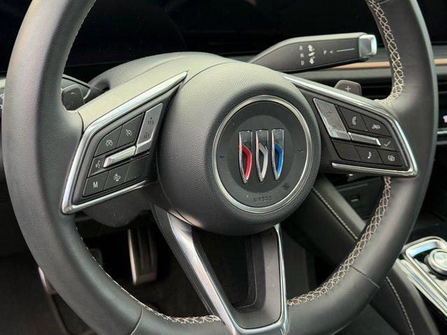 used 2025 Buick Envision car, priced at $28,999