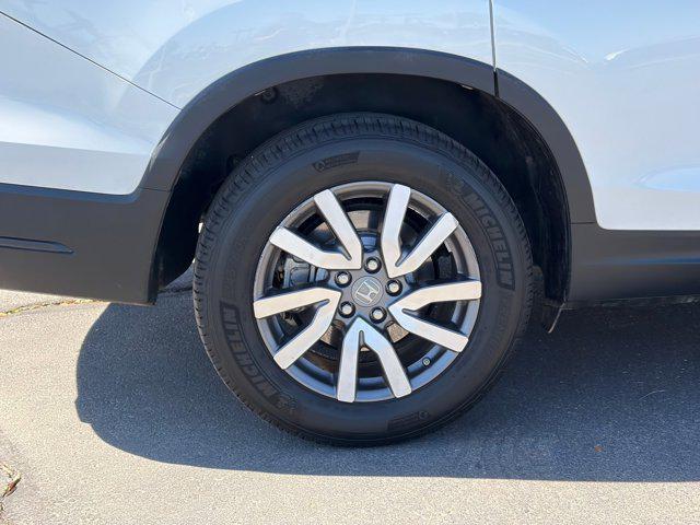 used 2021 Honda Pilot car, priced at $16,999