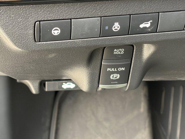 used 2025 Nissan Murano car, priced at $35,999