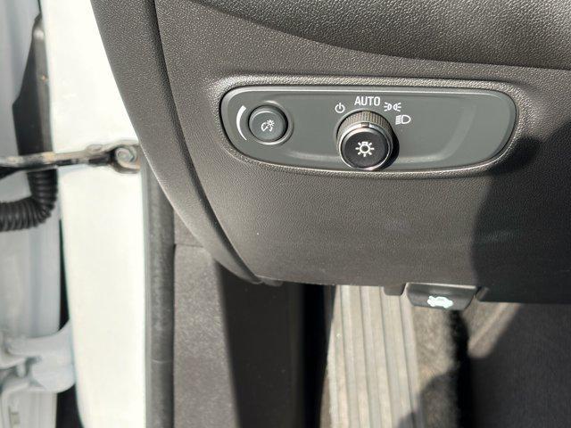 used 2024 Chevrolet Equinox car, priced at $19,999