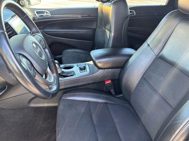 used 2022 Jeep Grand Cherokee car, priced at $24,999