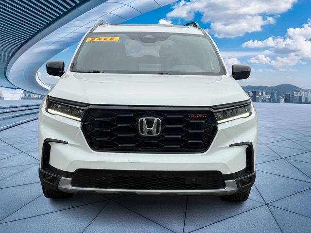 used 2024 Honda Pilot car, priced at $37,999