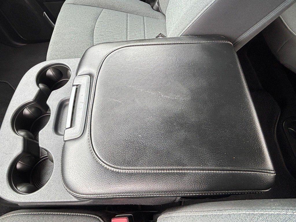 used 2022 Ram 1500 Classic car, priced at $32,898