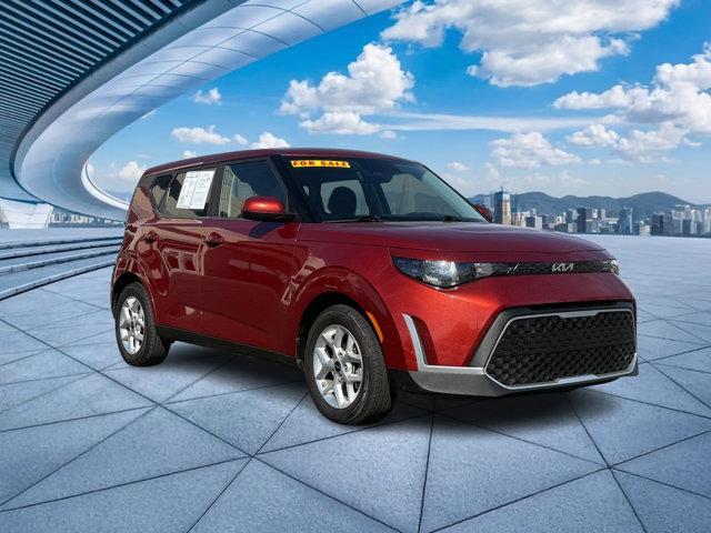 used 2023 Kia Soul car, priced at $13,999
