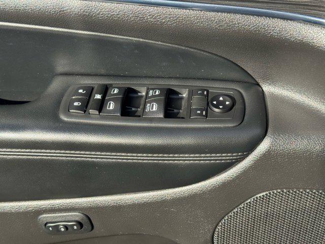 used 2020 Jeep Grand Cherokee car, priced at $14,999