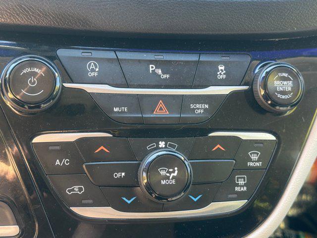 used 2018 Chrysler Pacifica car, priced at $9,999