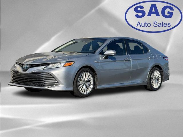 used 2018 Toyota Camry Hybrid car, priced at $11,999