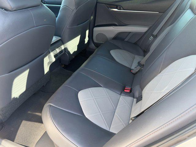 used 2018 Toyota Camry Hybrid car, priced at $11,999