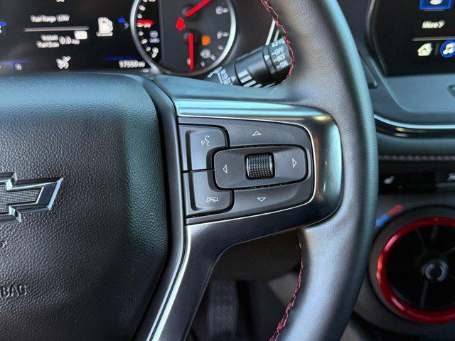 used 2025 Chevrolet Blazer car, priced at $30,999