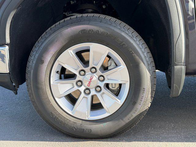 used 2025 GMC Sierra 1500 car, priced at $43,999