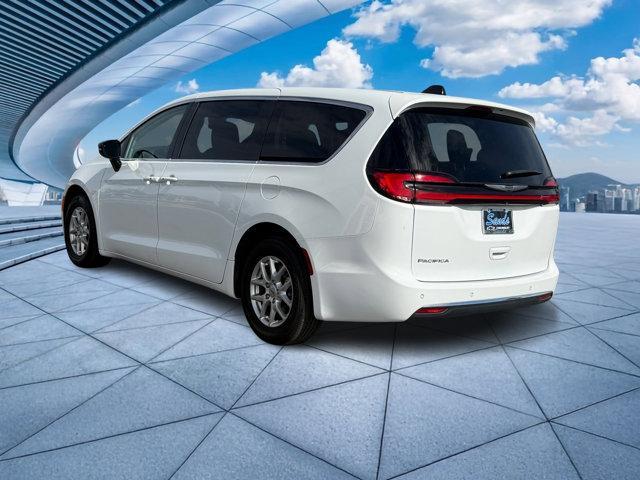 used 2024 Chrysler Pacifica car, priced at $25,999
