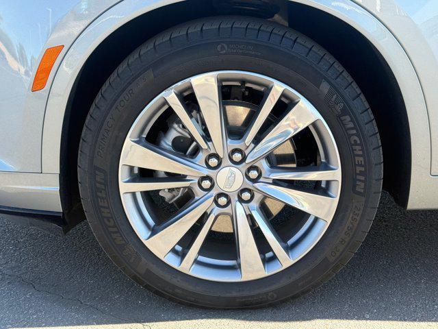 used 2025 Cadillac XT6 car, priced at $36,999