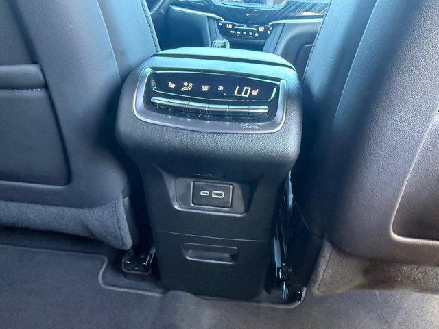 used 2025 Cadillac XT6 car, priced at $36,999