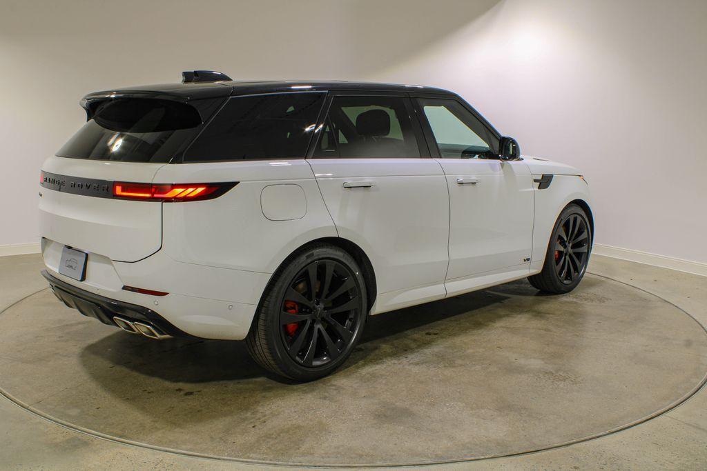 new 2026 Land Rover Range Rover Sport car, priced at $118,404