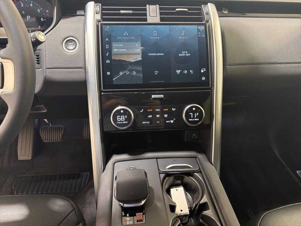 used 2025 Land Rover Discovery car, priced at $51,178