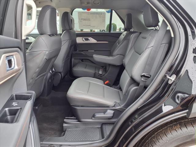 new 2025 Ford Explorer car, priced at $36,895