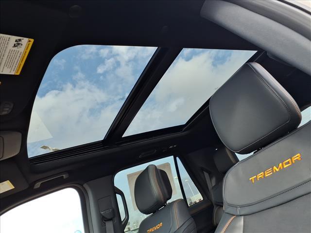 new 2026 Ford Expedition car, priced at $84,985