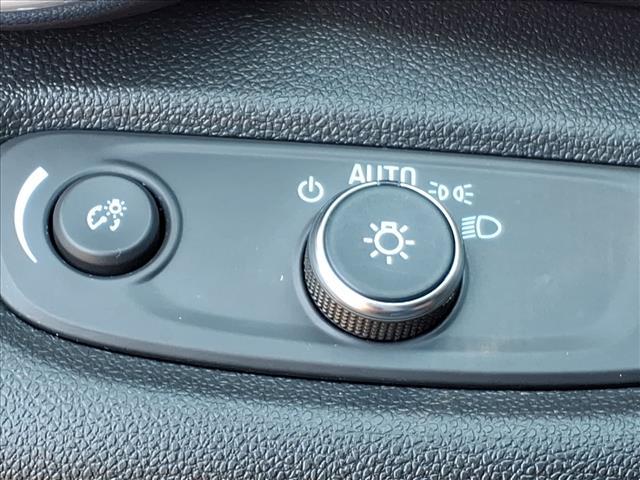 used 2025 Chevrolet Trax car, priced at $21,988