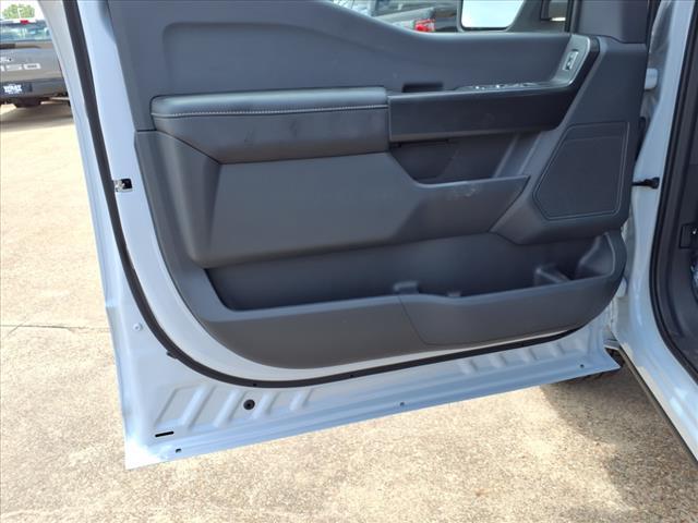 new 2025 Ford F-150 car, priced at $52,355