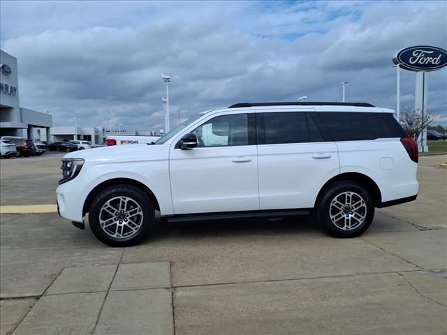 new 2025 Ford Expedition car, priced at $73,585