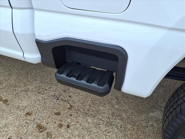 new 2025 Ford F-250 car, priced at $53,885