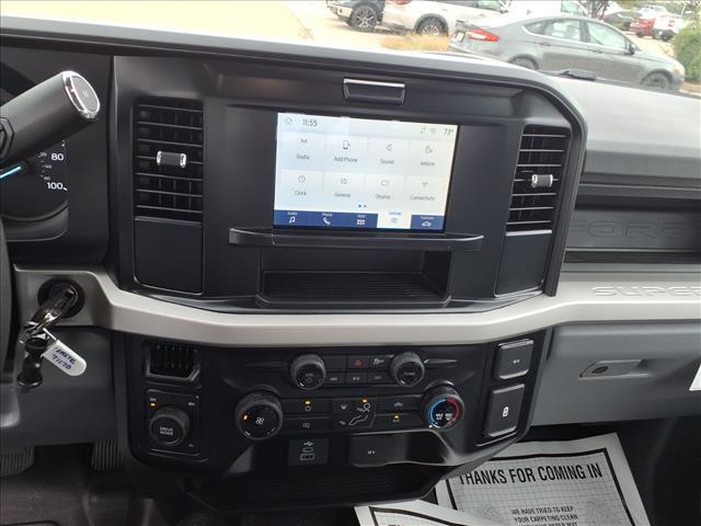 new 2025 Ford F-250 car, priced at $53,885