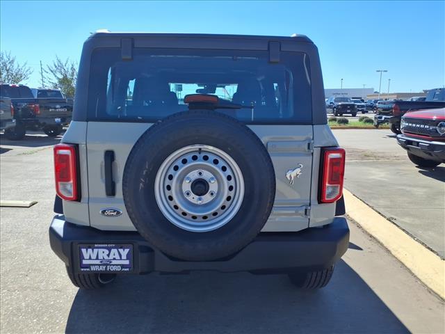 new 2025 Ford Bronco car, priced at $45,975