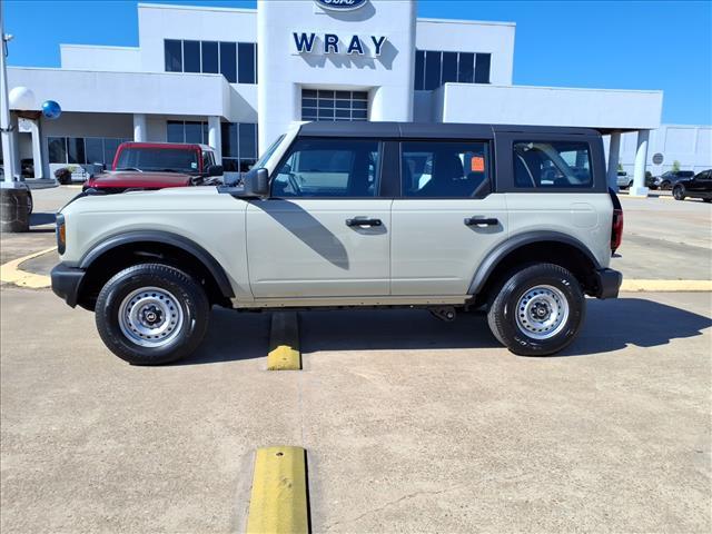 new 2025 Ford Bronco car, priced at $45,975