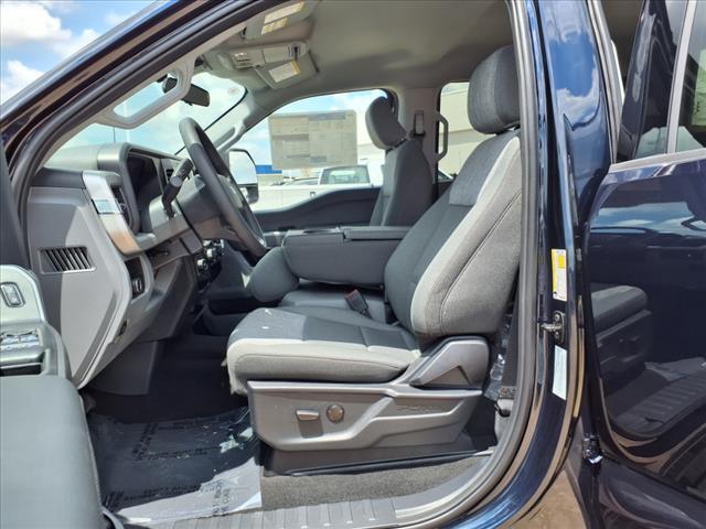 new 2025 Ford F-250 car, priced at $70,990