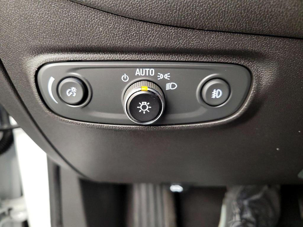 used 2021 Chevrolet Equinox car, priced at $19,998