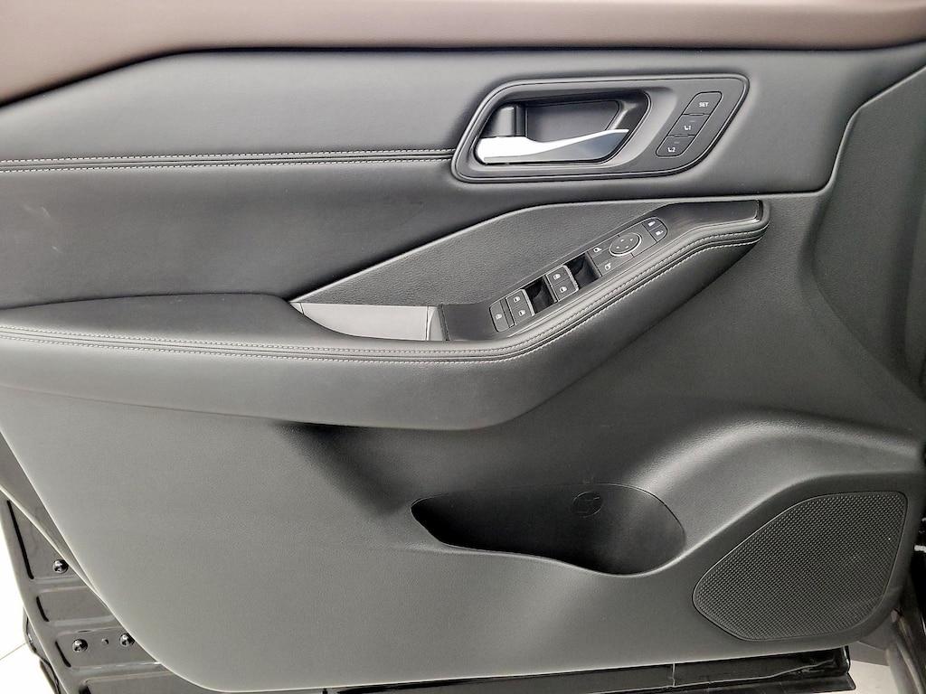 used 2022 Nissan Rogue car, priced at $23,998