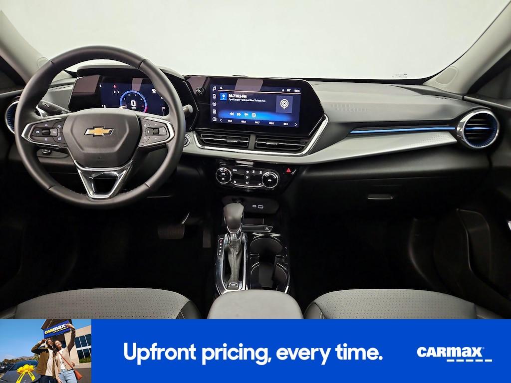 used 2025 Chevrolet Trax car, priced at $22,998