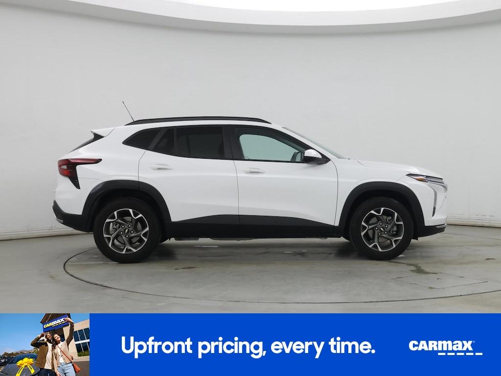 used 2025 Chevrolet Trax car, priced at $22,998