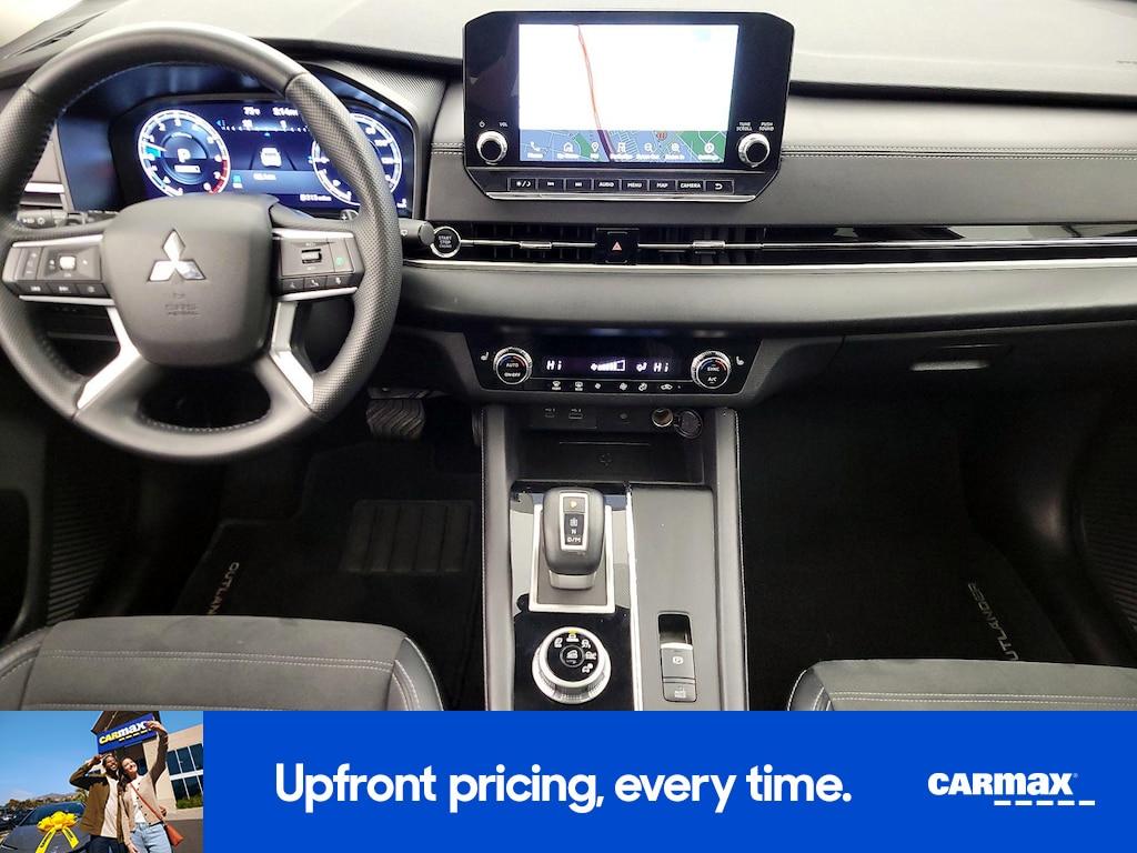 used 2024 Mitsubishi Outlander car, priced at $26,998