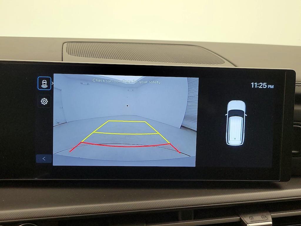 used 2024 Hyundai Santa Fe car, priced at $27,998