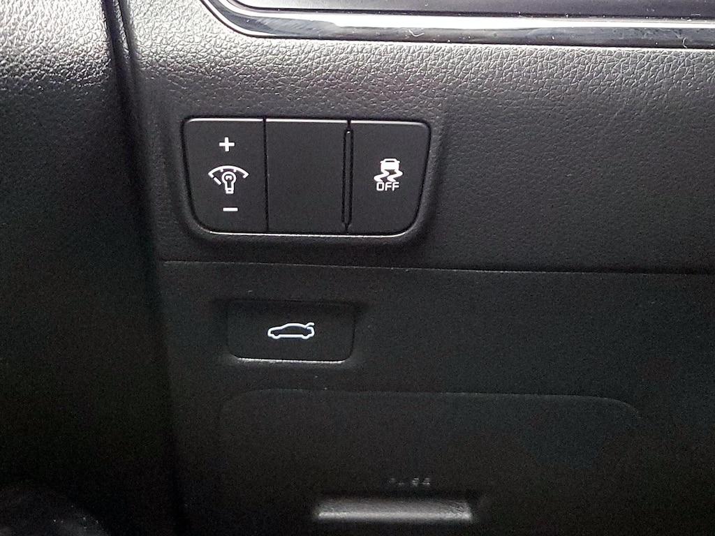 used 2025 Kia K5 car, priced at $24,998