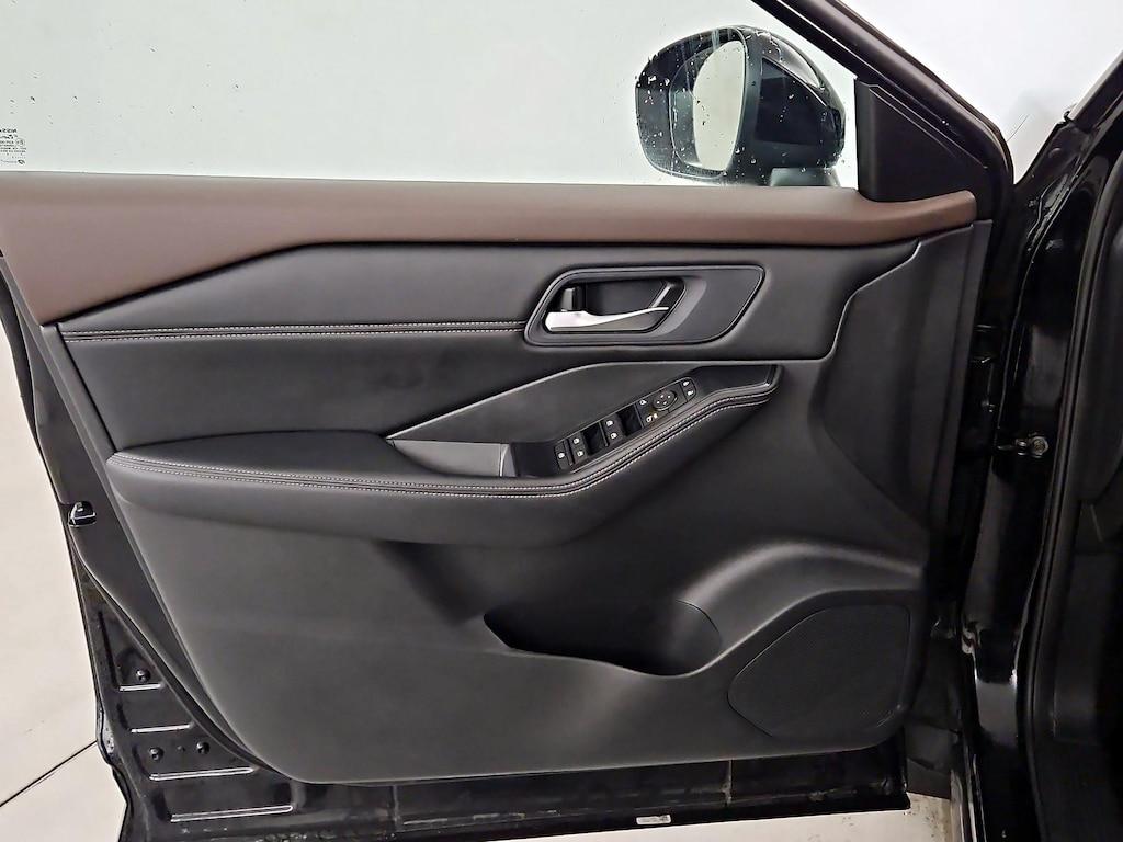 used 2023 Nissan Rogue car, priced at $25,998